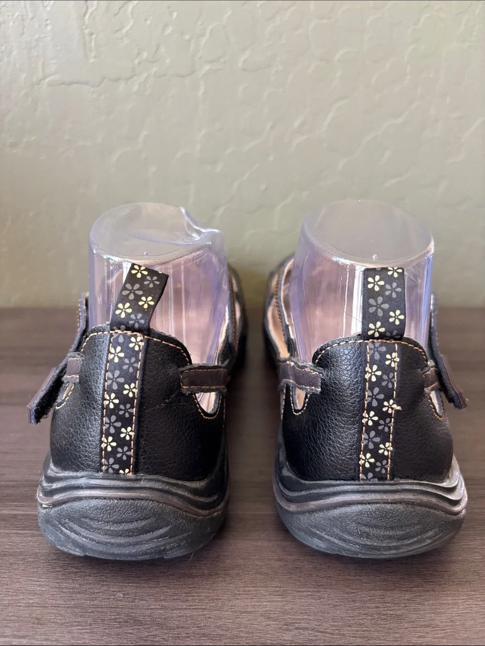 JAMBU Blossom Encore Deep Brown Leather Mary Jane Cross Strap Flats Size 9 M